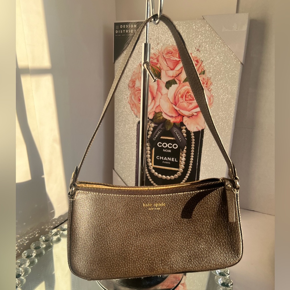 Kate Spade vintages brown Leather Cute Shoulder Bag. - Picture 9 of 10